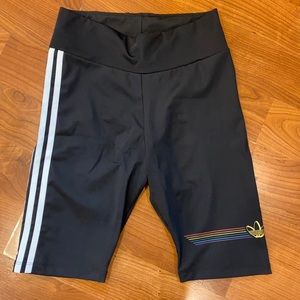 NWOT Adidas Originals Pride Bike Shorts 2020 Small